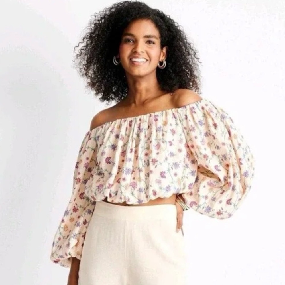Future Collective 100% Cotton Floral Puffy Sleeve Crop Top NWT